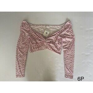 Elodie Pink And White Long‎ Sleeve Crop Top Size Large NWT